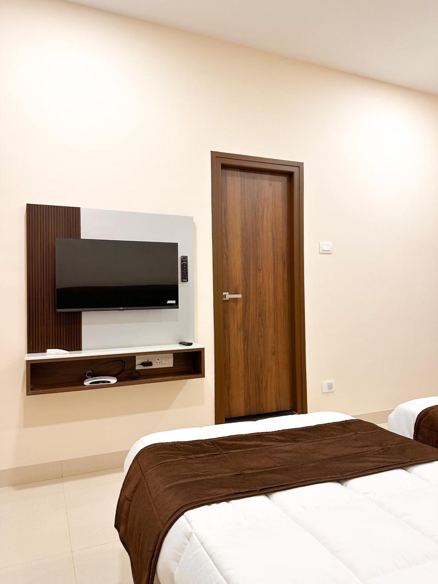 Tulip Homes Coimbatore Ngoại thất bức ảnh