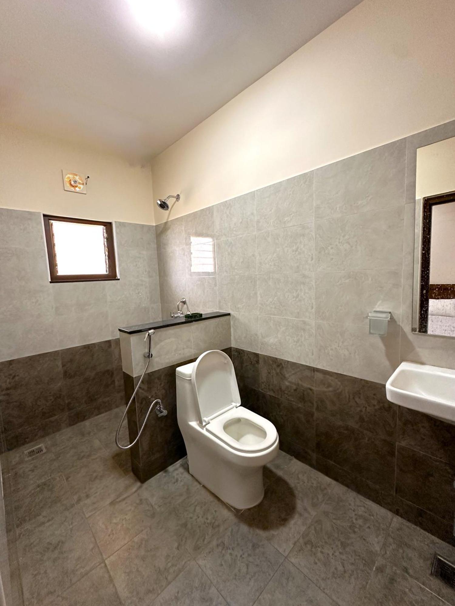 Tulip Homes Coimbatore Ngoại thất bức ảnh